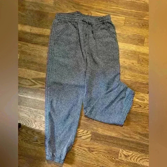 Anthropologie Black & White Small Patterned Joggerโ Casual Pants, Size Small - Picture 1 of 7